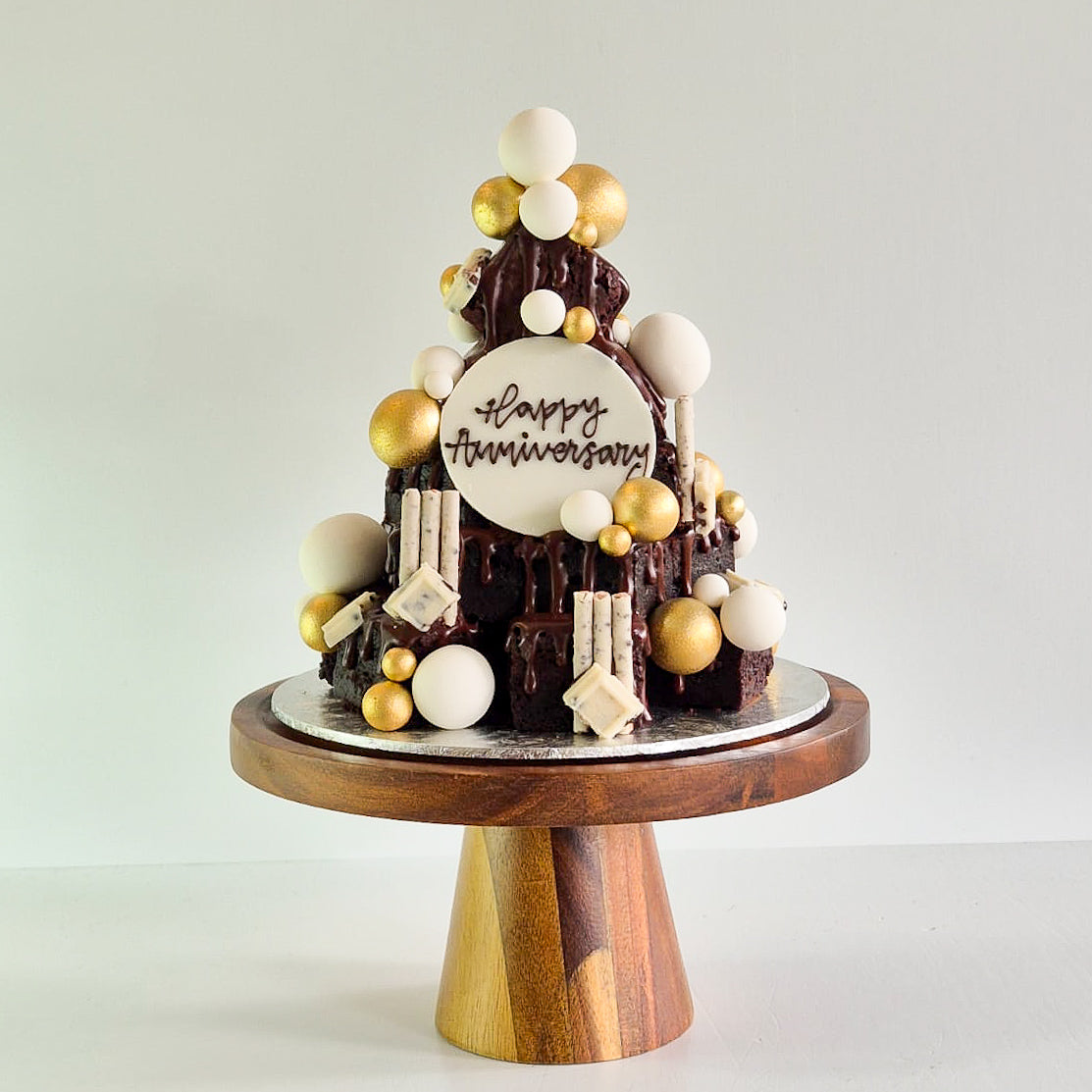 White & Gold Brownie Tower