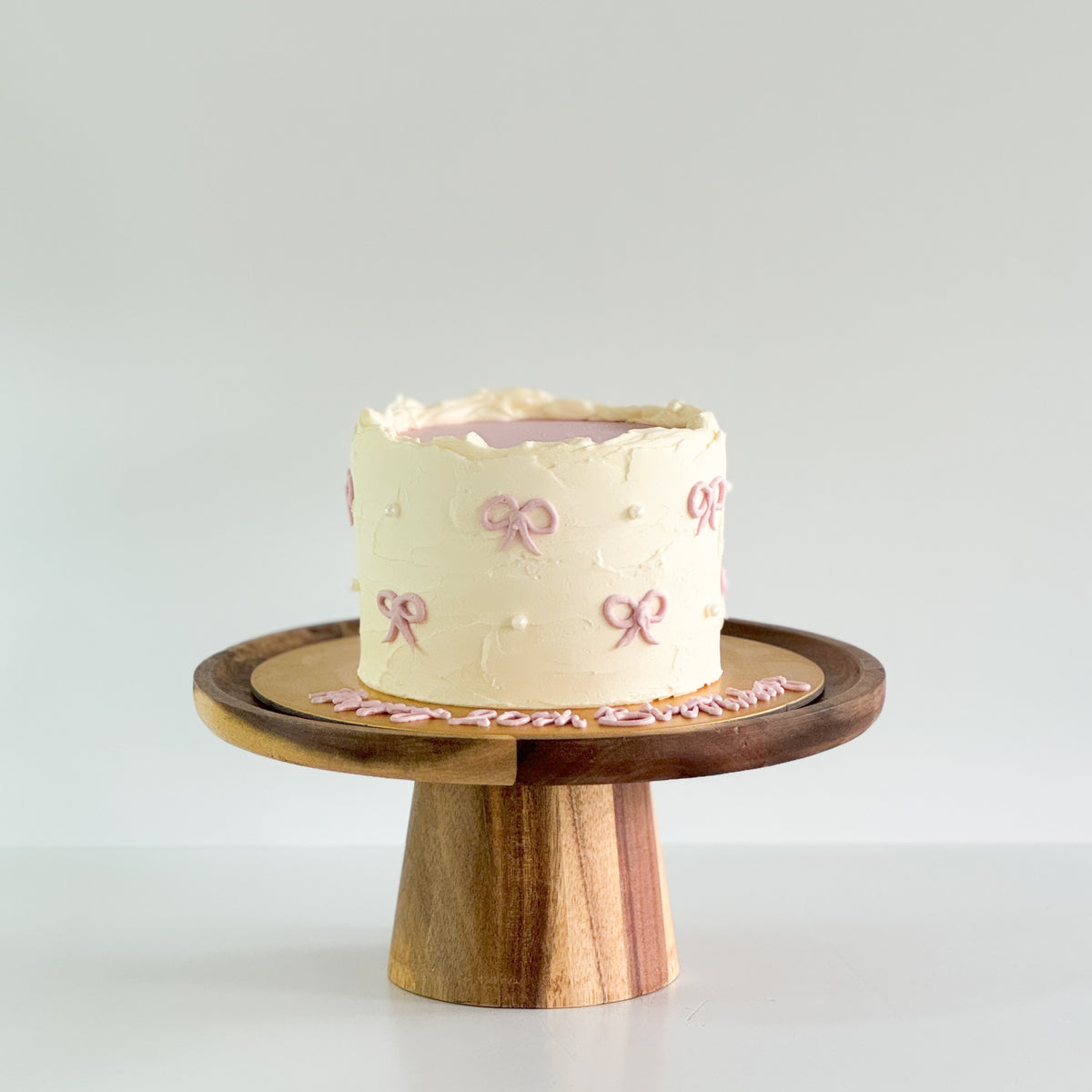 Pastel Ribbon Cake – Bloomsbury Bakers